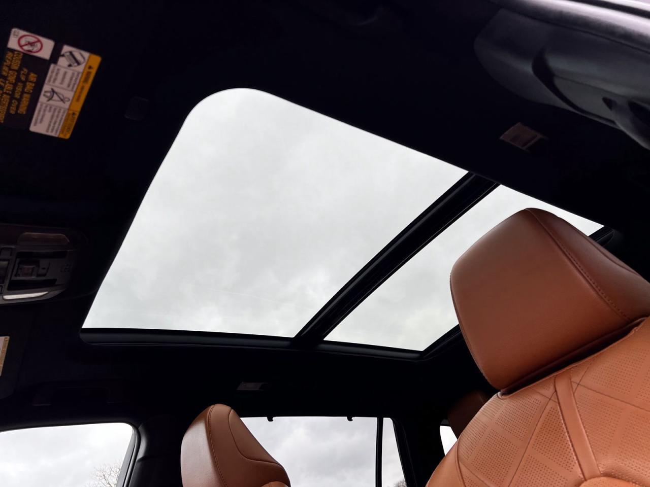 2020 Toyota Highlander Limited Platinum - Photo #24