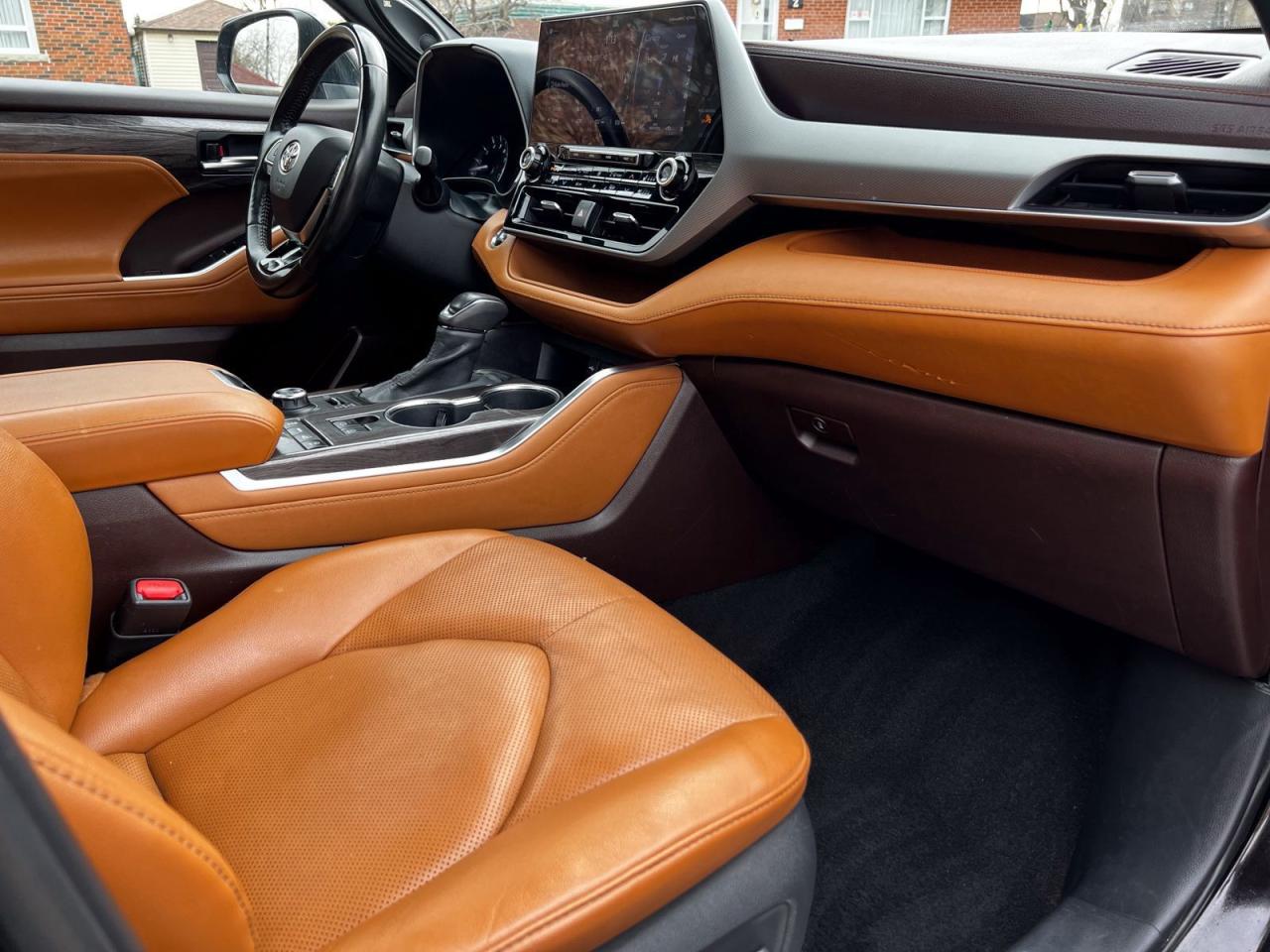 2020 Toyota Highlander Limited Platinum - Photo #29
