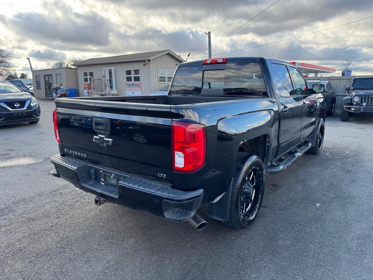 2017 Chevrolet Silverado 1500 LTZ, CREW CAB, WHEELS, LEATHER, LOADED, AS IS - Photo #5