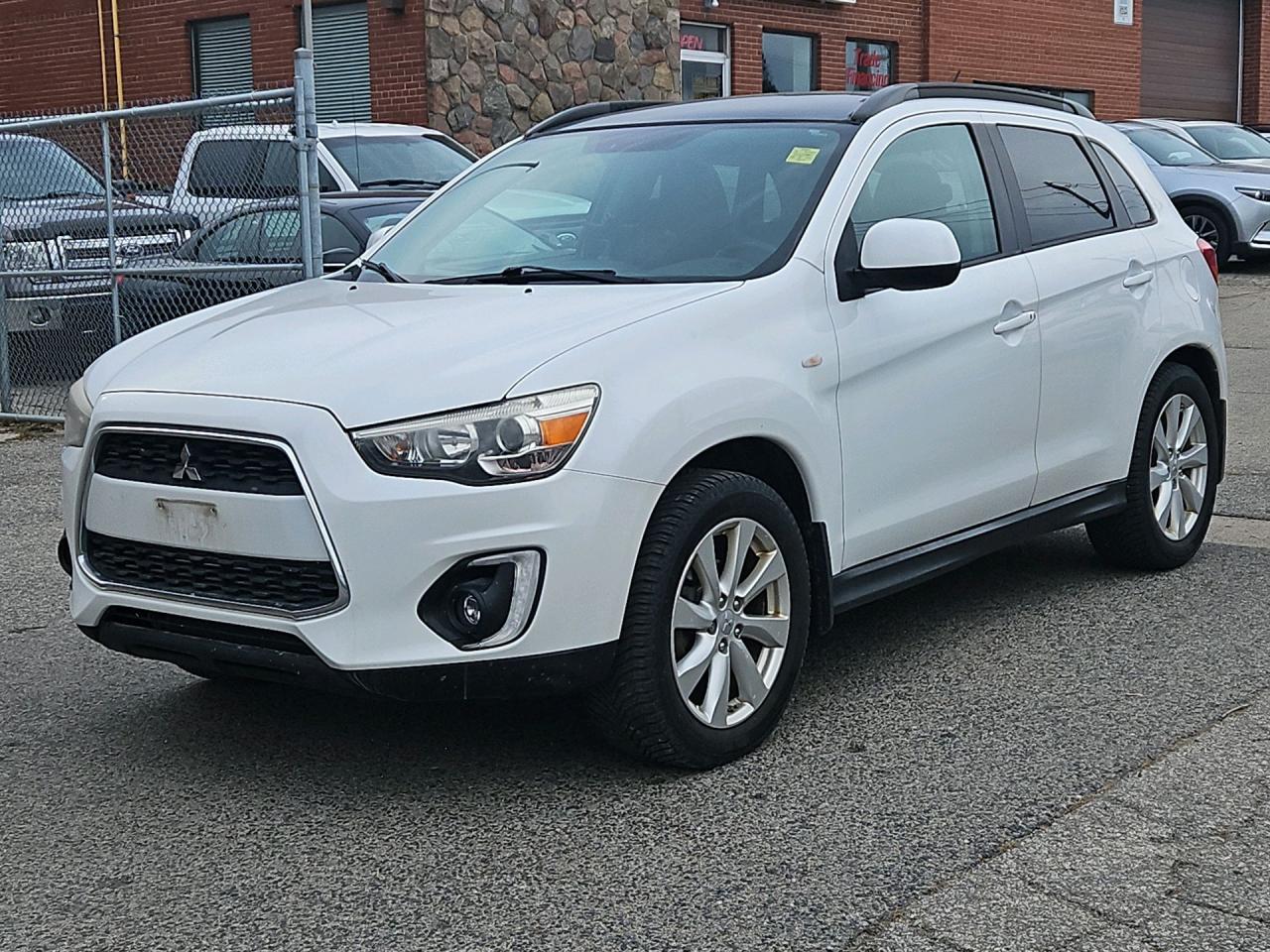 Used 2015 Mitsubishi RVR AWD CVT SE *Ltd Avail* for sale in North York, ON