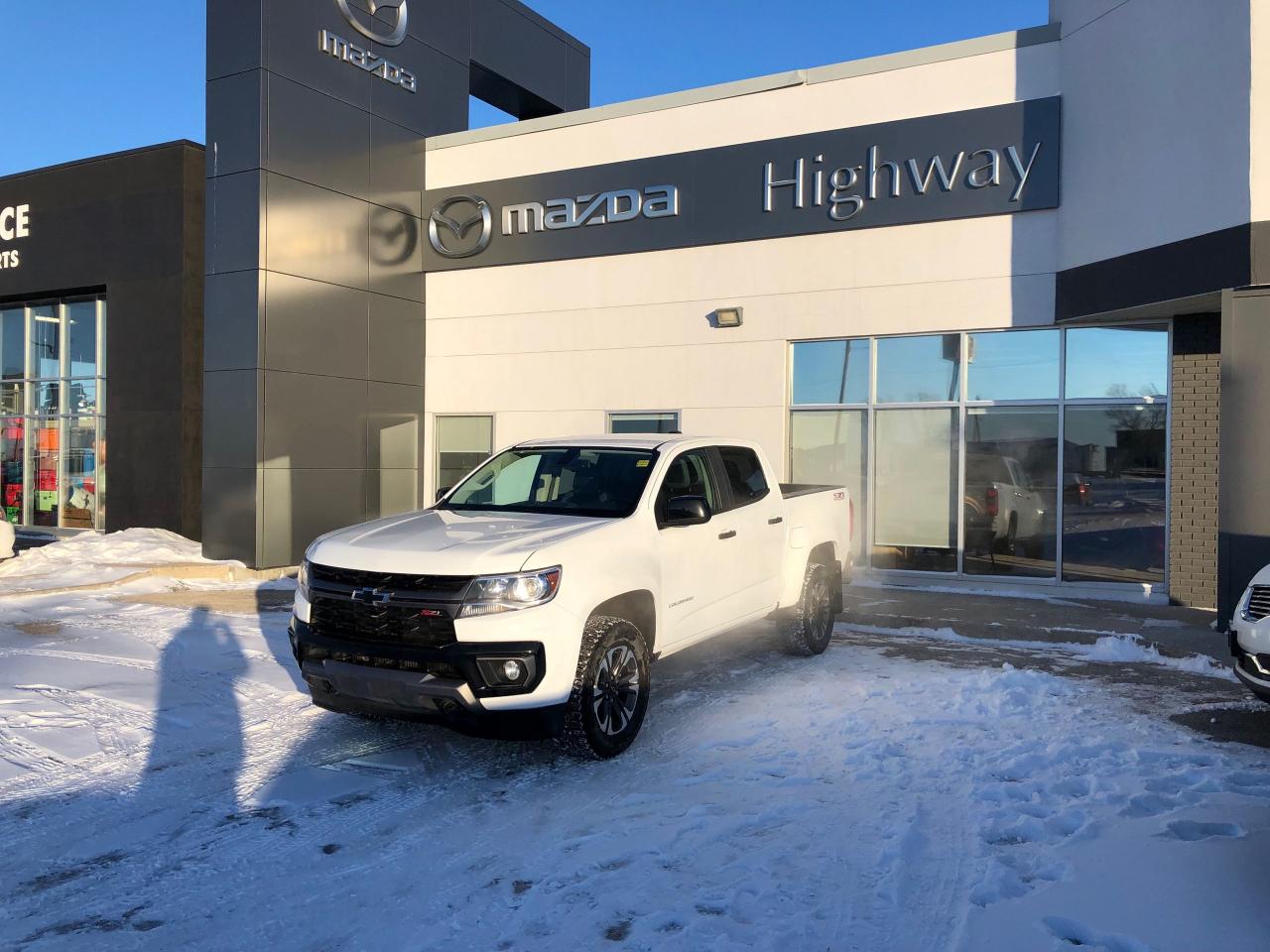 Used 2022 Chevrolet Colorado Crew 4x4 Z71 Short Box for sale in Steinbach, MB