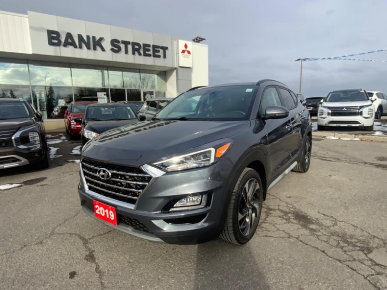 Used 2019 Hyundai Tucson Essential AWD w/Safety Package for sale in Gloucester, ON