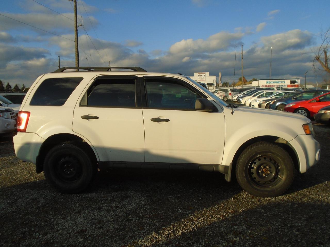 Used 2010 Ford Escape FWD 4DR V6 AUTO XLT for sale in Fenwick, ON