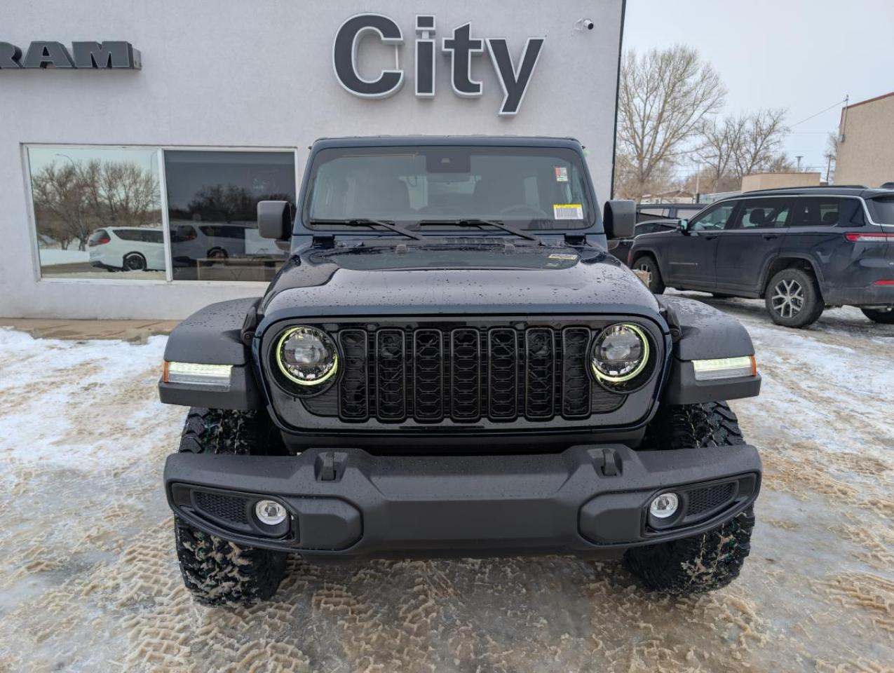 New 2025 Jeep Wrangler Willys 4 portes 4x4 for sale in Medicine Hat, AB