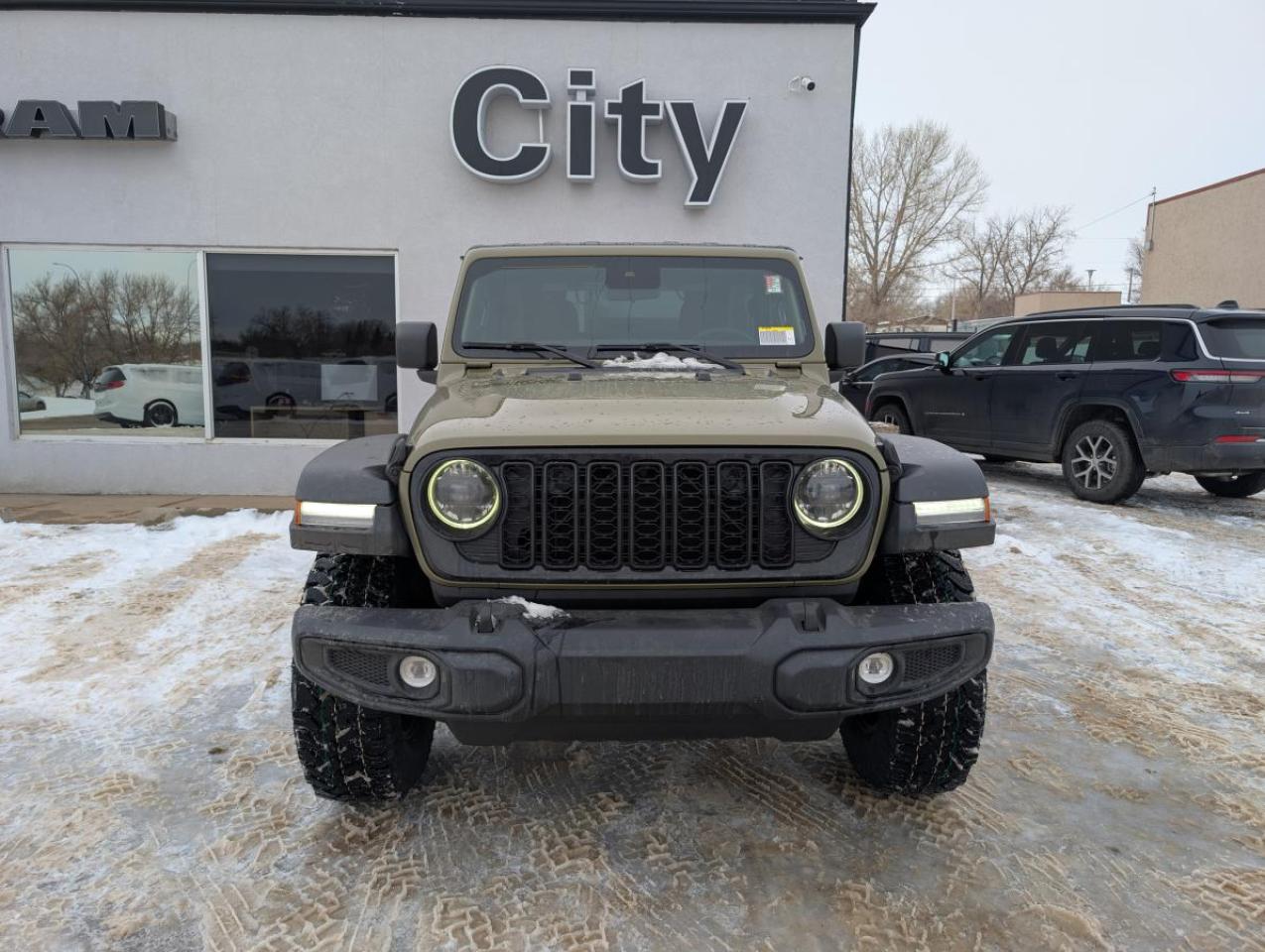 New 2025 Jeep Wrangler Willys 2 portes 4x4 for sale in Medicine Hat, AB