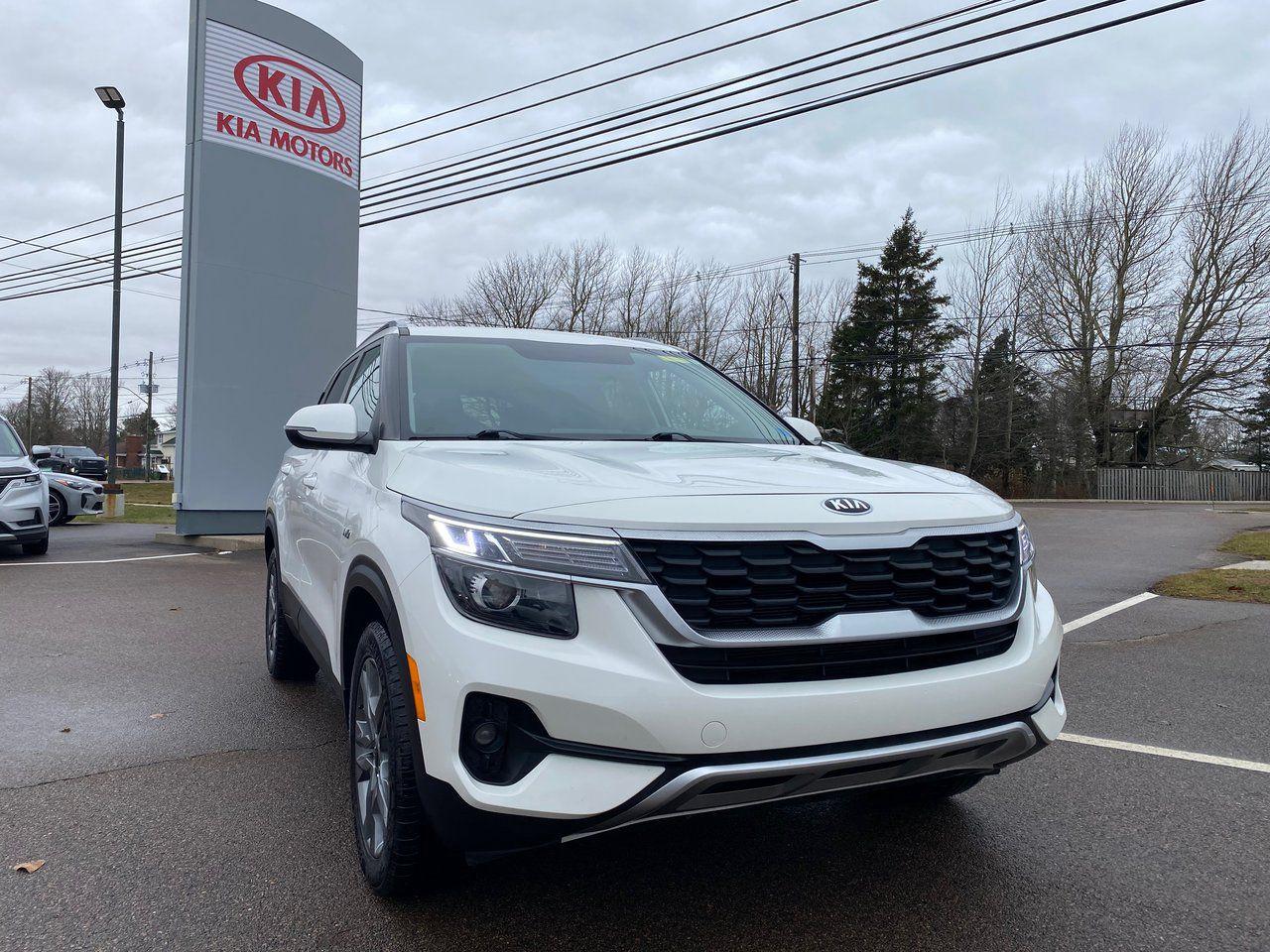 <span>This low-mileage example of Canadas current most popular SUV is a remarkably spacious, value-packed, fun-to-drive 2021 Kia Seltos LX with all-wheel drive. The Seltos packs in between 752-1,778 litres of cargo capacity (depending on seat position) and offers terrific highway fuel economy of 7.6 L/100km. </span>




<span>Inside, the Seltos LX AWD packs a major punch. Theres Apple CarPlay/Android Auto on a big 8-inch centre screen, heated seats, air conditioning (with rear venting), cruise control, a rearview camera, a tilt/telescoping steering wheel, and 6-speaker audio. Theres a lot of tech, too, including Rear Occupant Alert, Safe Exit Assist, rear cross-traffic alert, and blind spot monitoring.</span>




<span style=font-weight: 400;>Thank you for your interest in this vehicle. Its located at Centennial Kia of Summerside, 670 Water Street, Summerside, PEI. We look forward to hearing from you; call us toll-free at 1-902-724-4542.</span>