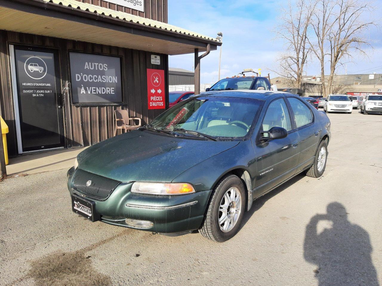 Used 1996 Chrysler Cirrus  for sale in Laval, QC