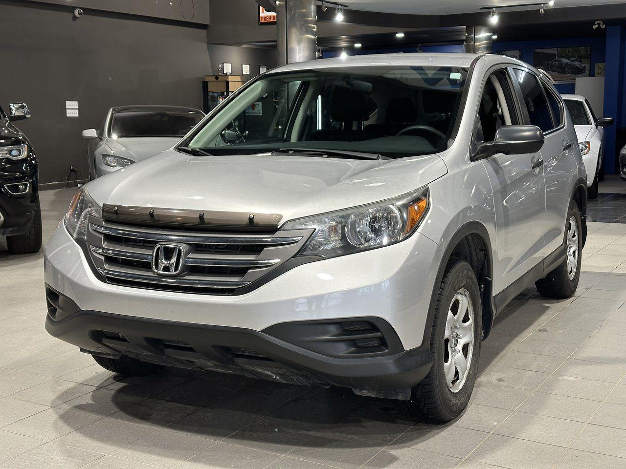 <p><strong>High Value Options:</strong></p><ul><li>Heated Seats</li><li>Back-Up Camera</li><li>Accident Free</li><li>All-Wheel Drive (AWD)</li></ul><p>The 2014 Honda CR-V is a reliable and versatile compact SUV built for both everyday commutes and outdoor adventures. Equipped with all-wheel drive (AWD), it provides superior traction and stability in a variety of weather and road conditions. The vehicle includes heated seats for added comfort during colder months, and a back-up camera for enhanced safety and convenience when reversing. With a clean, accident-free history, the Honda CR-V ensures peace of mind and dependable performance. Known for its fuel efficiency, durability, and practicality, the CR-V is an excellent choice for drivers looking for a well-rounded and capable SUV.</p><p><strong>3 Month/5000 KM Powertrain Warranty</strong> on every vehicle! 3-month warranty price is included in the advertised price. Extended warranties available (extended warranty prices not included). Every vehicle sold at Match is clean title. We do not sell ANY rebuilt vehicles. We also provide a verified CarFax report for each vehicle.</p><p>Financing available; please visit <a rel=noopener target=_new><span>www.matchautomarket.ca</span></a>. Dealer permit: 4858 Address: 231 Oak Point Hwy</p>