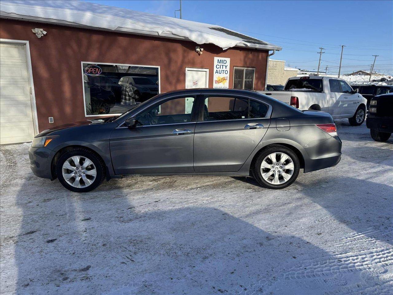 Used 2008 Honda Accord EX-L for sale in Saskatoon, SK