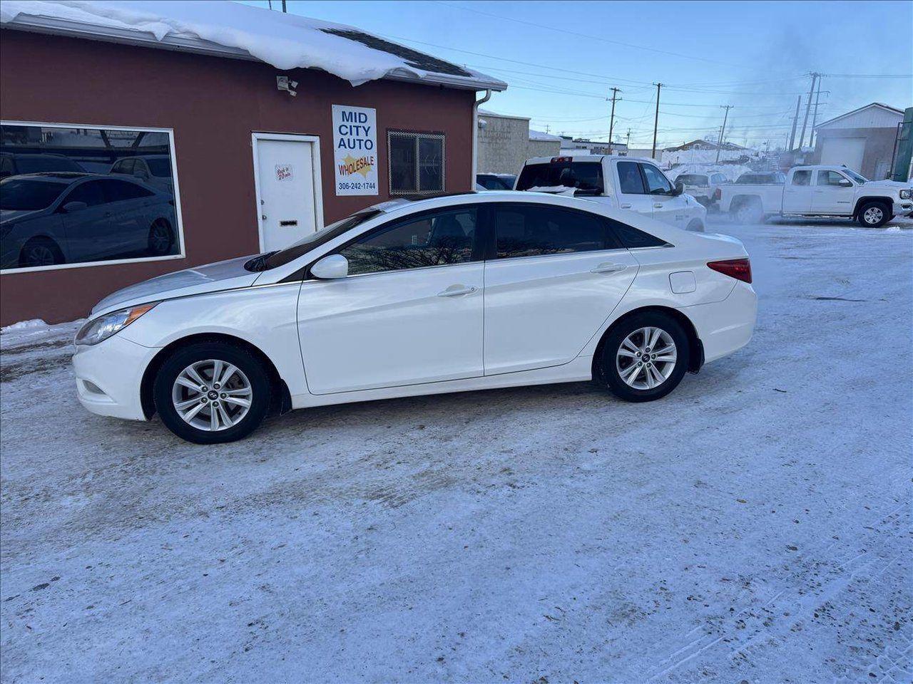 Used 2012 Hyundai Sonata GLS for sale in Saskatoon, SK