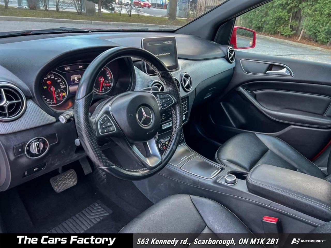 2015 Mercedes-Benz B-Class B250 Sports Tourer 4MATIC - Navigation / Camera! - Photo #12