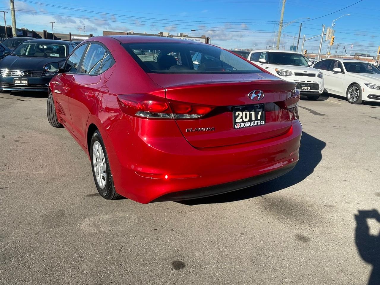 2017 Hyundai Elantra Auto LE LOW KM NO ACCIDENT REMOTE START NEW TIRES - Photo #5