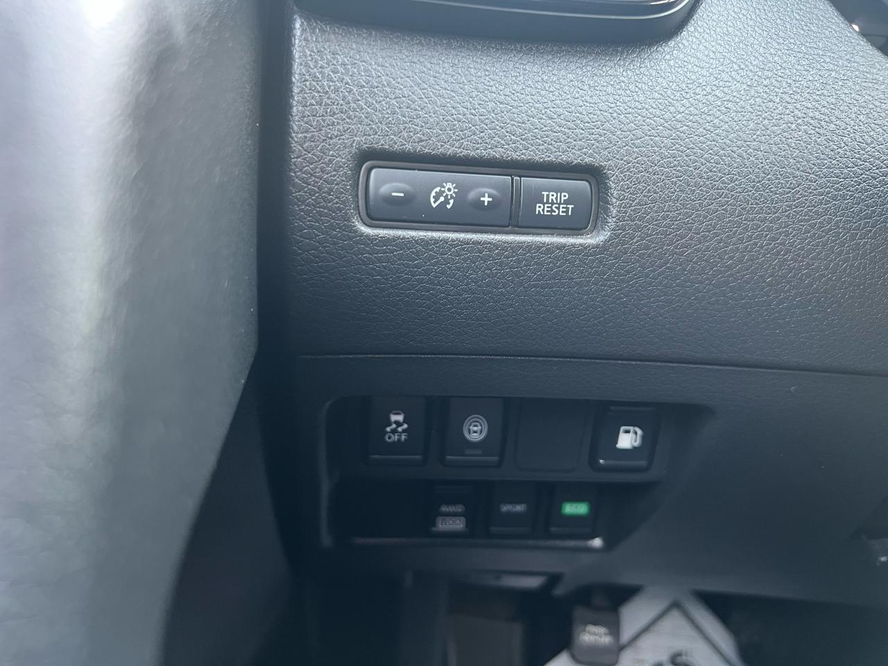 2019 Nissan Rogue SV AWD - Photo #13