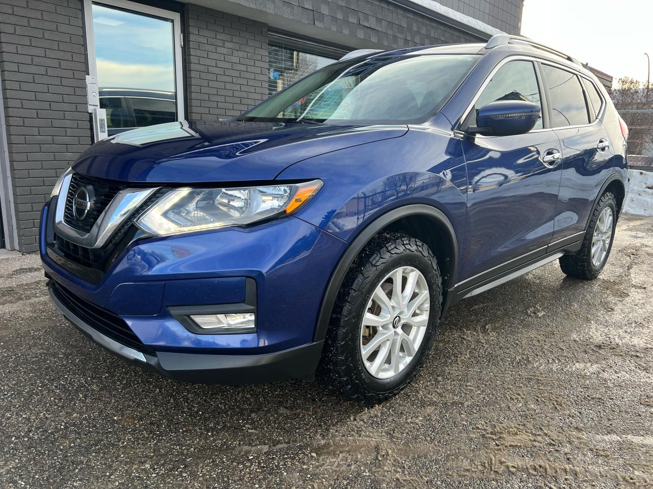 2019 Nissan Rogue SV AWD - Photo #3