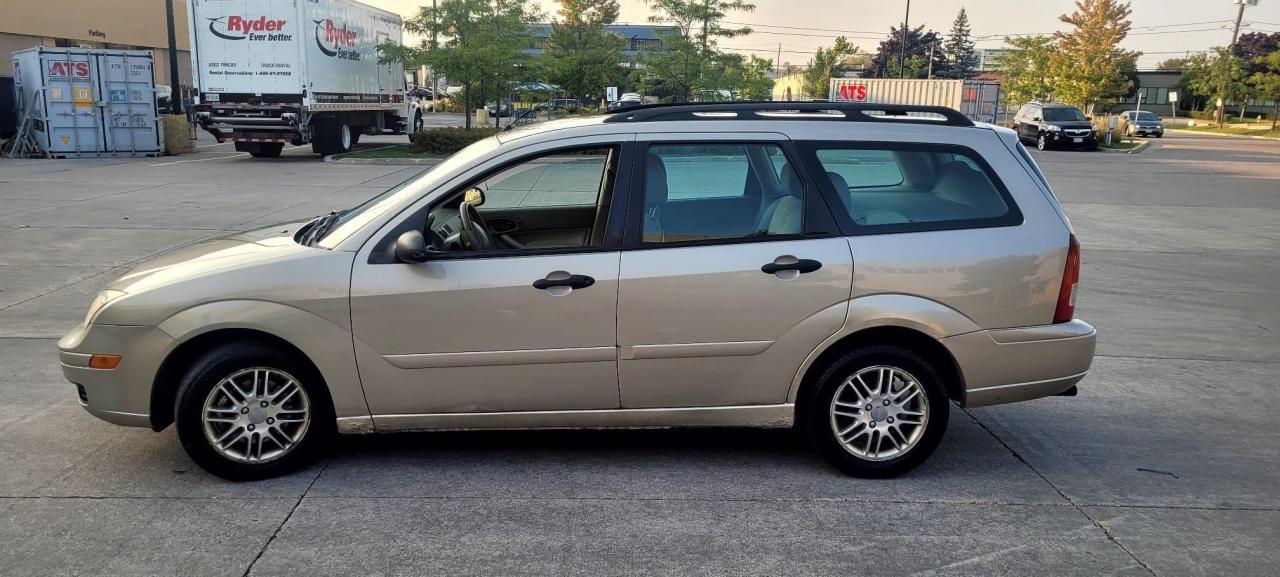 Used 2007 Ford Focus Gas saver, manual, very clean, for sale in Toronto, ON