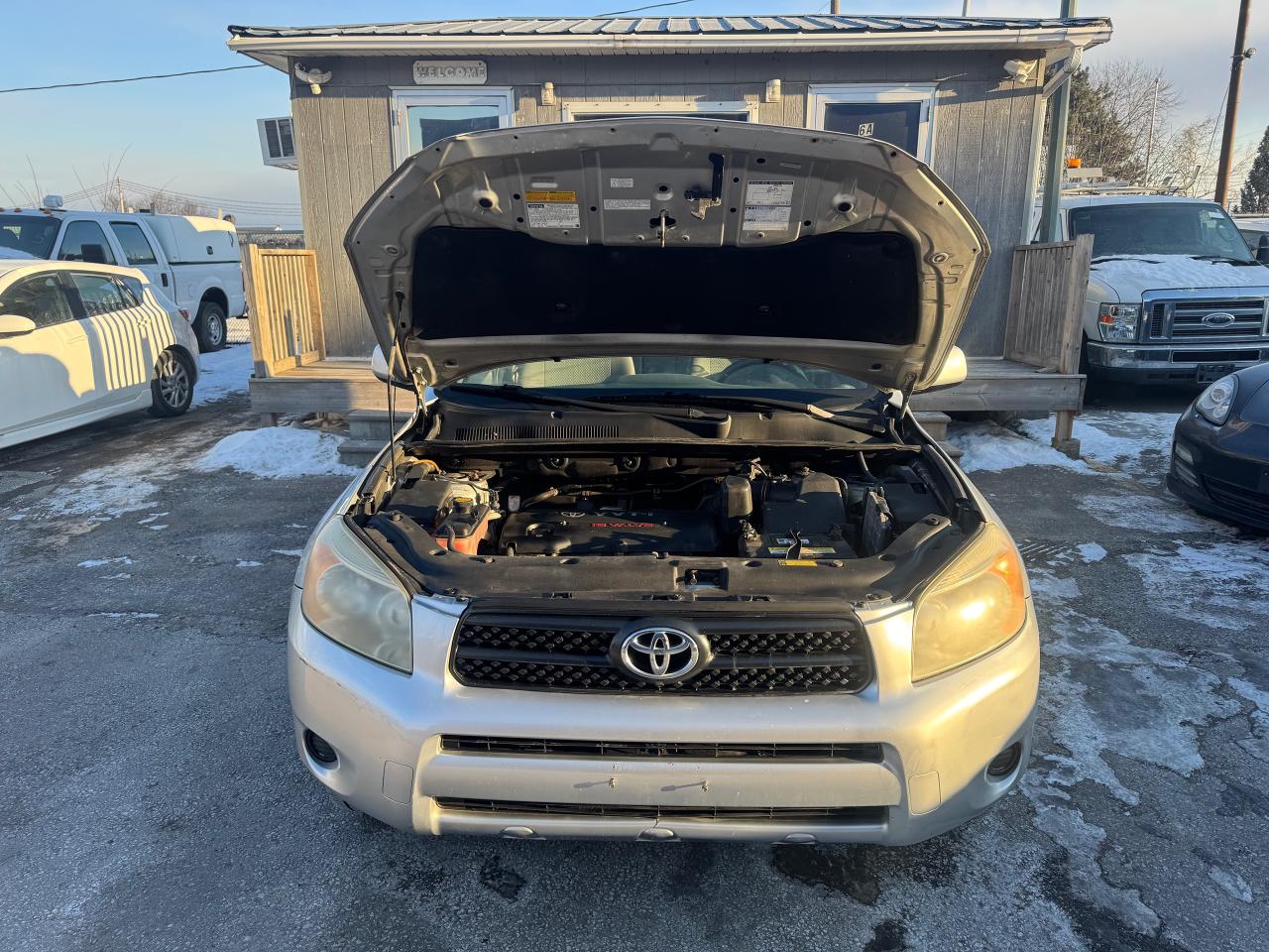 2006 Toyota RAV4  - Photo #2