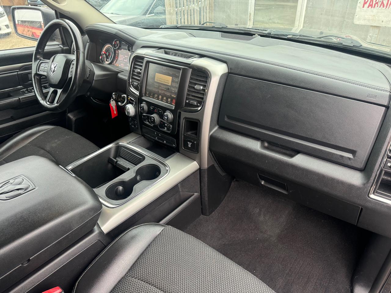 2016 RAM 1500 SPORT - Photo #28