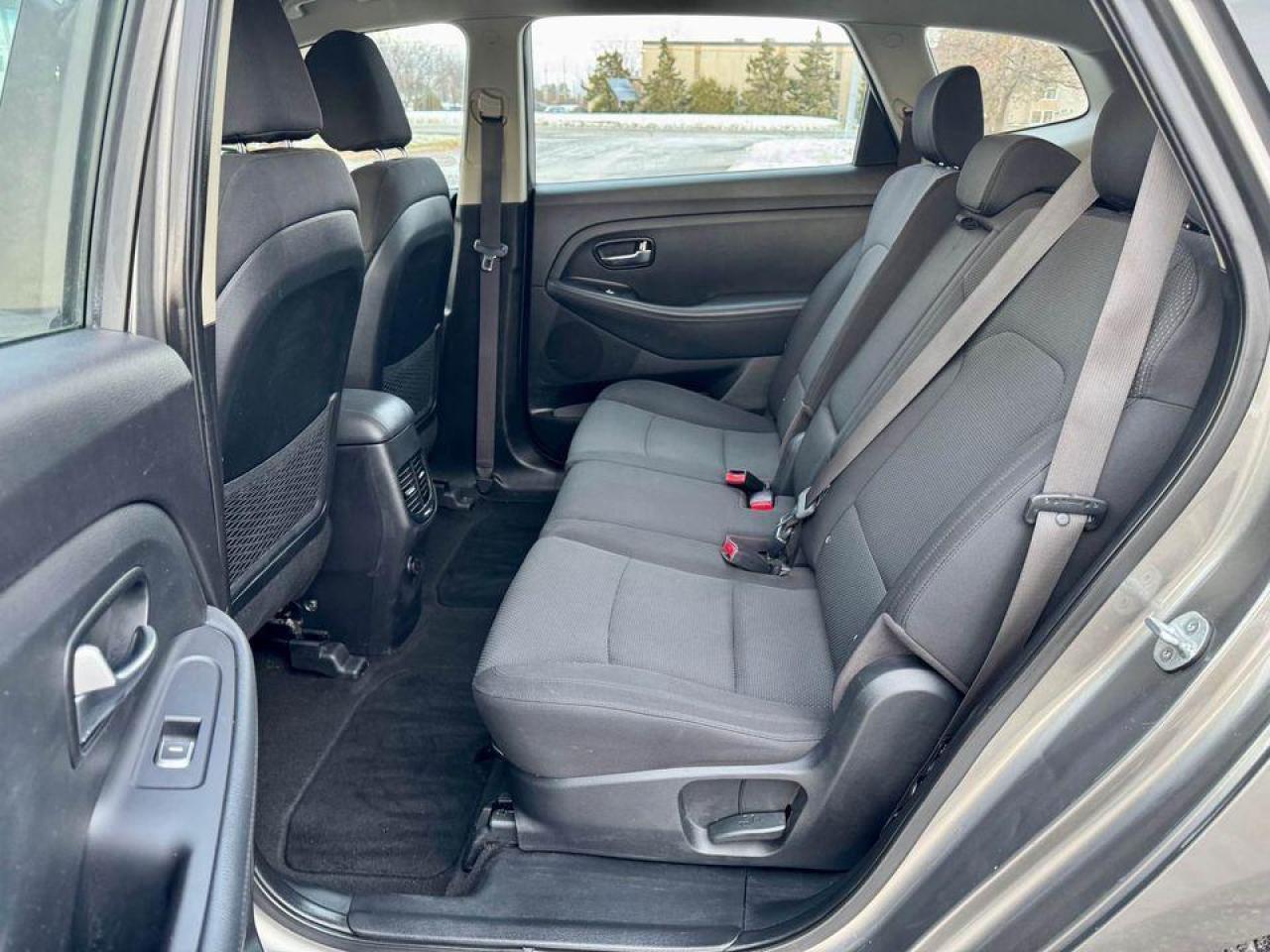2016 Kia Rondo 3rd Row - Certified - Photo #10