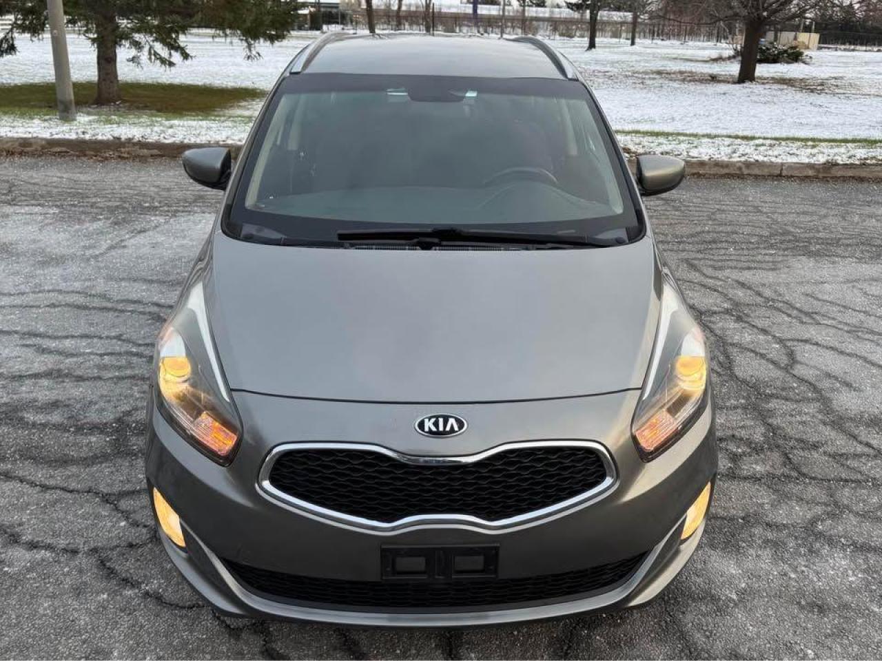 2016 Kia Rondo 3rd Row - Certified - Photo #12