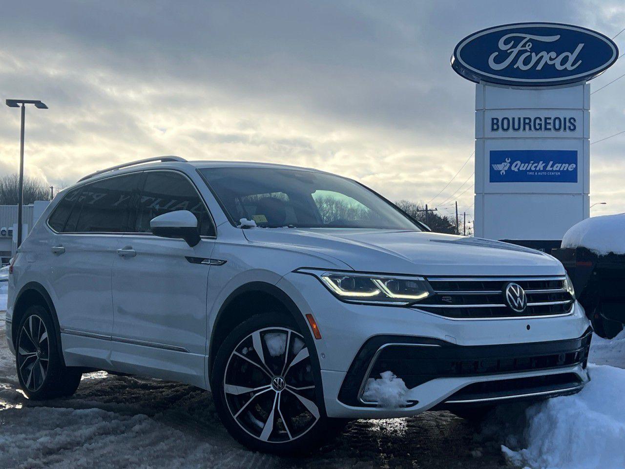 Used 2022 Volkswagen Tiguan HIGHLINE R-LINE 4MOTION for sale in Midland, ON