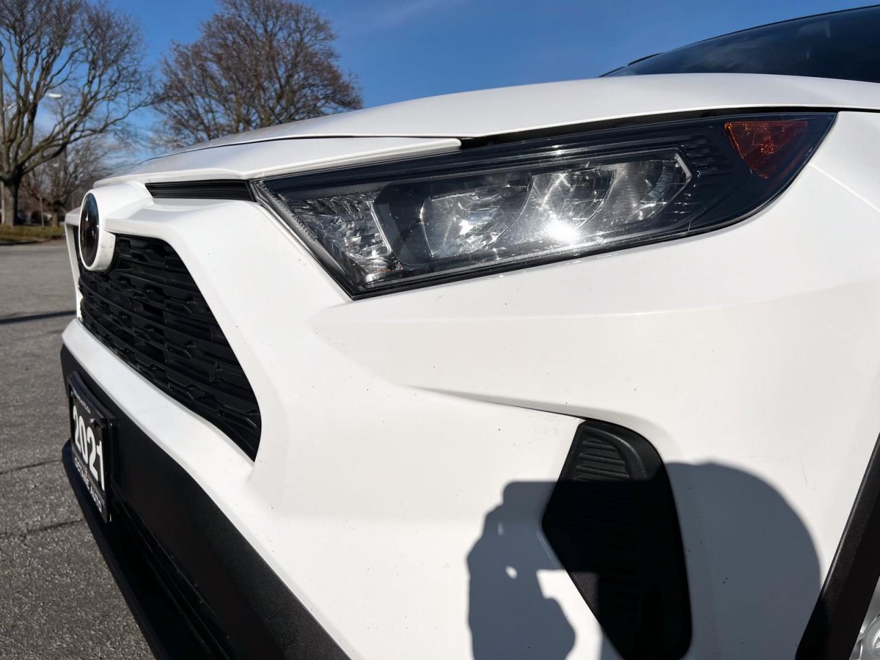 2021 Toyota RAV4 LE AWD - Photo #7