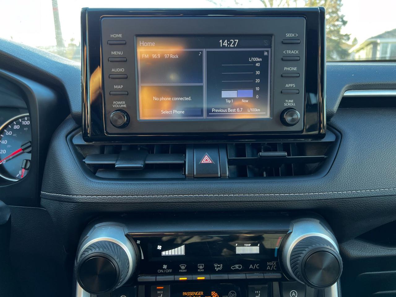 2021 Toyota RAV4 LE AWD - Photo #25