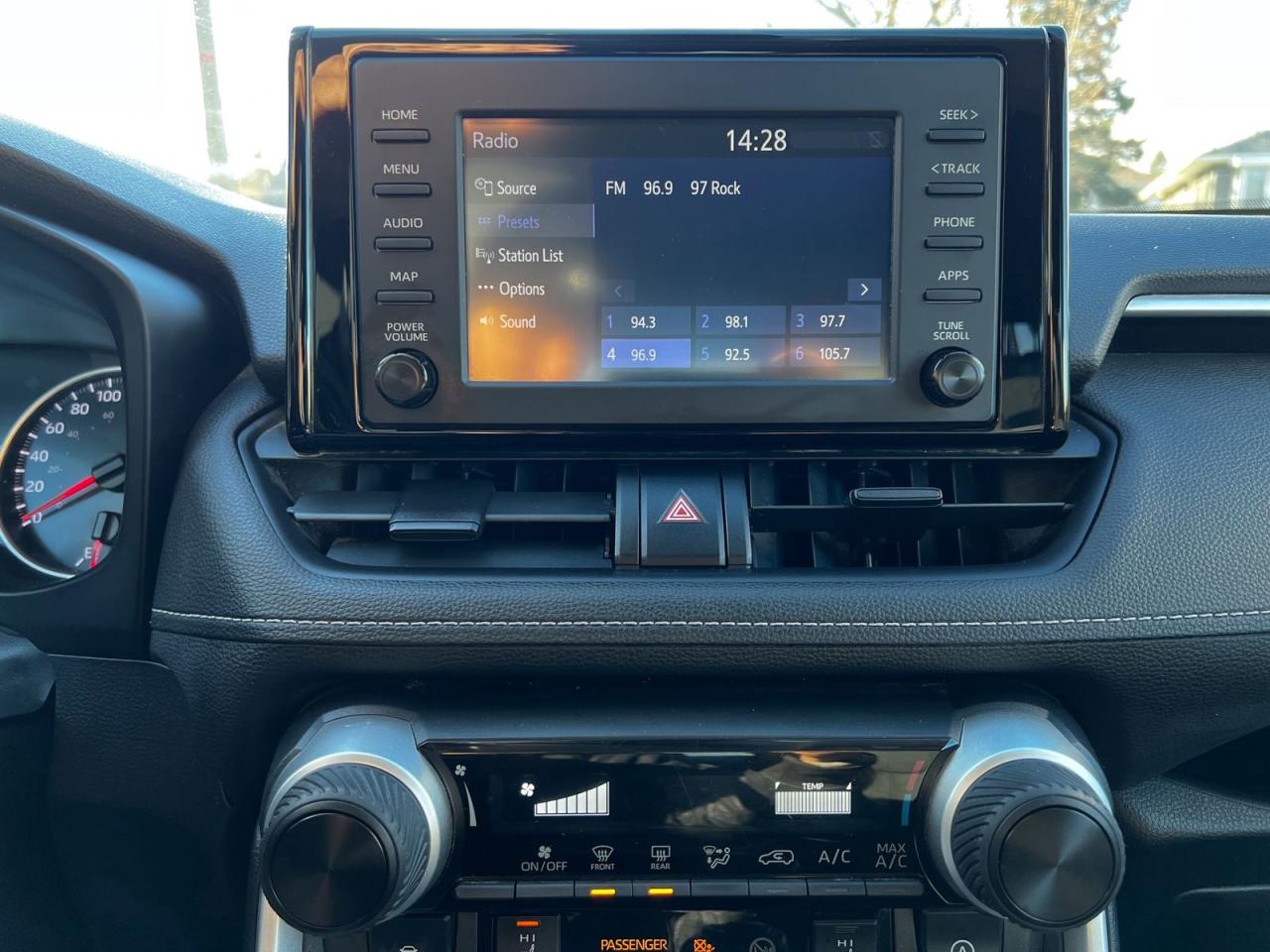 2021 Toyota RAV4 LE AWD - Photo #27