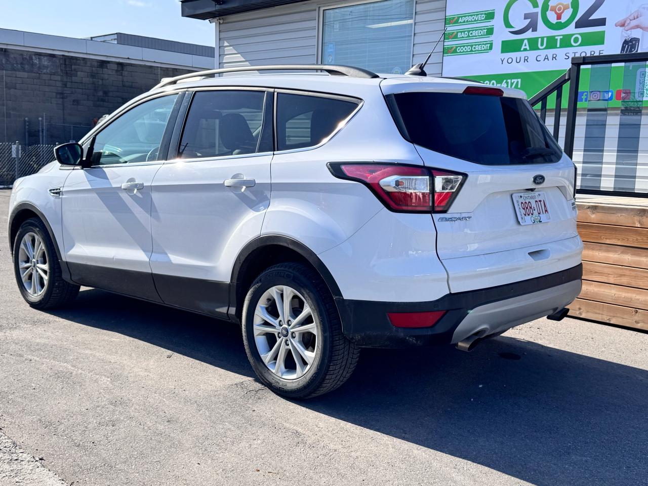 2018 Ford Escape SEL - Photo #6