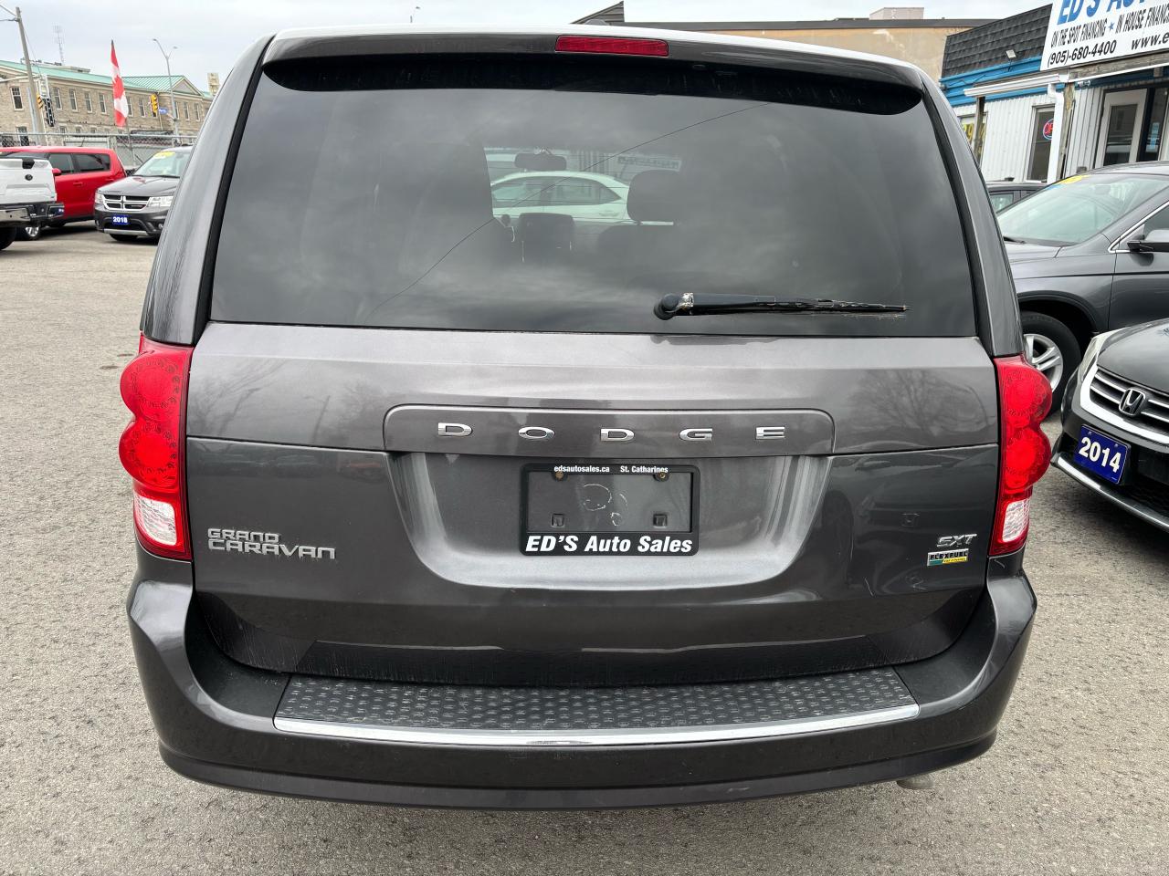 2017 Dodge Grand Caravan SXT, Rear Heat/Air, Bluetooth, FULL STO-N-GO - Photo #5