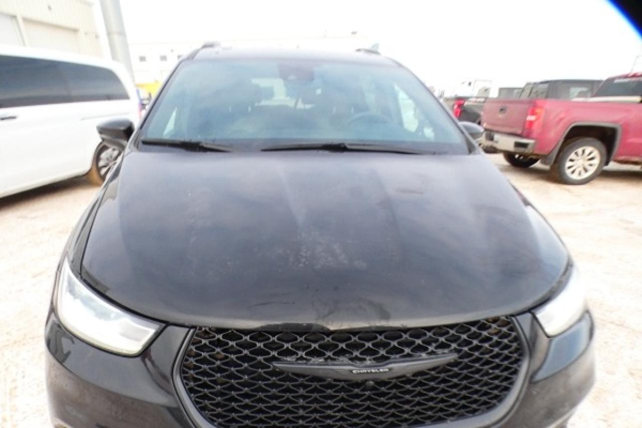 2022 Chrysler Pacifica S Touring L FWD w/Htd Leather, BUC - Photo #25