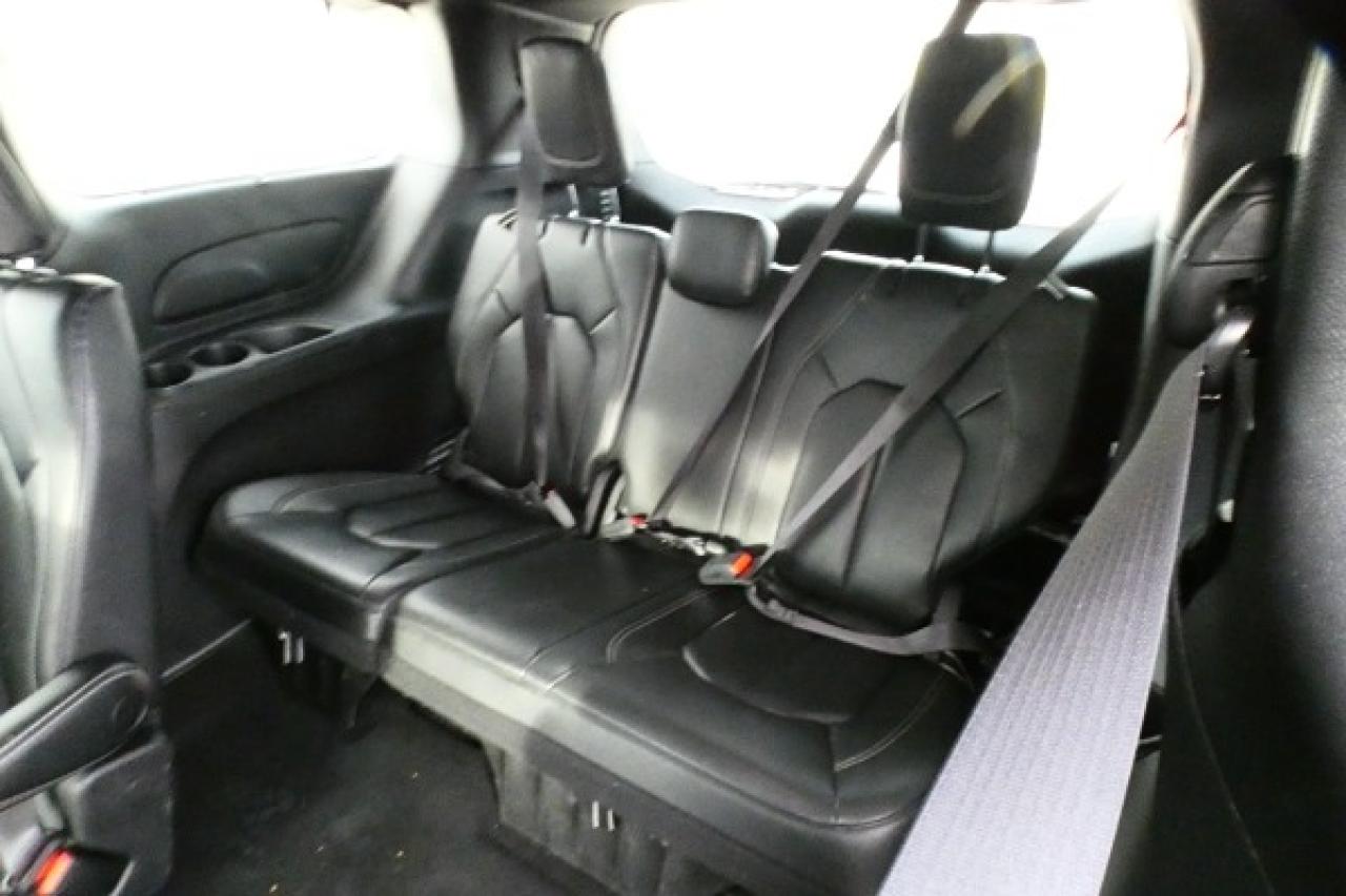 2022 Chrysler Pacifica S Touring L FWD w/Htd Leather, BUC - Photo #9