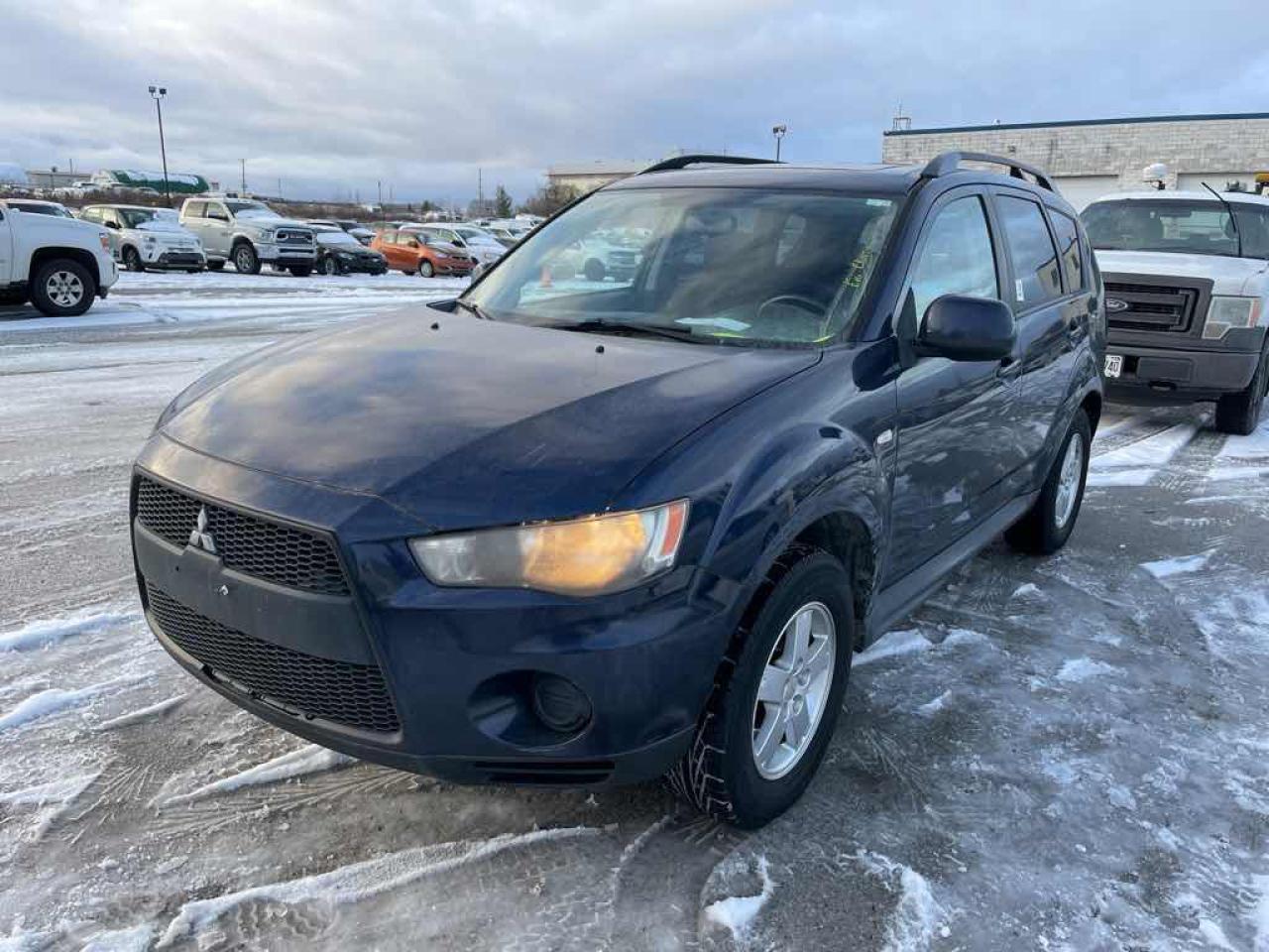 Used 2011 Mitsubishi Outlander ES for sale in Innisfil, ON