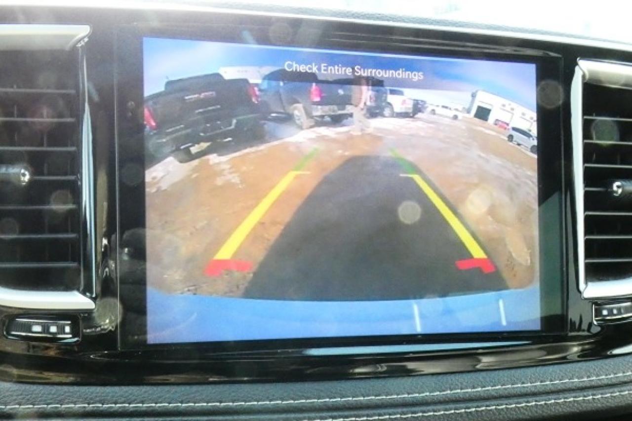 2022 Chrysler Pacifica S Touring L FWD w/Htd Leather, BUC - Photo #14