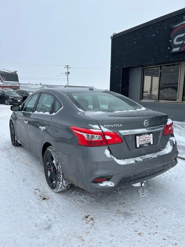 2018 Nissan Sentra SV - Photo #6