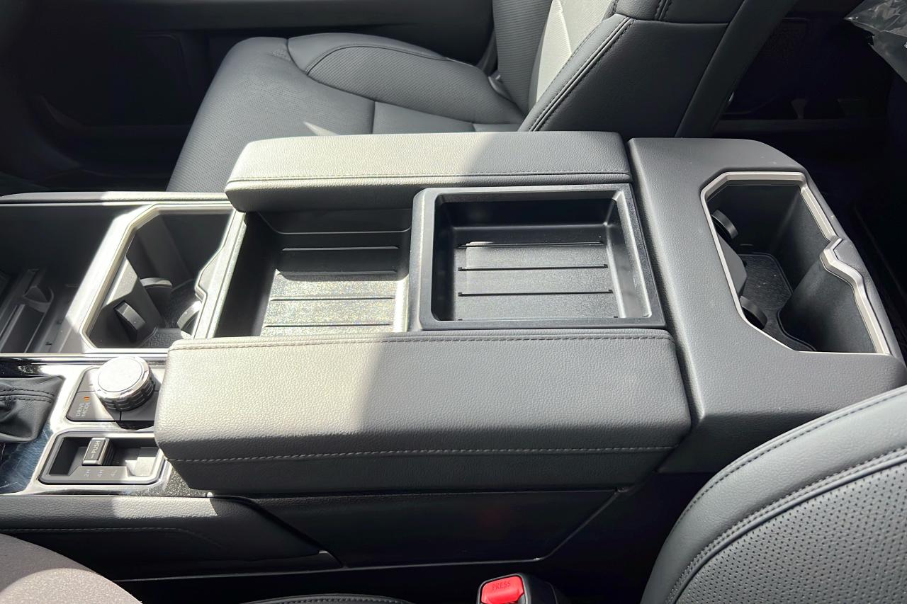 2025 Toyota Tundra Hybrid Crewmax Limited TRD OFF ROAD Photo