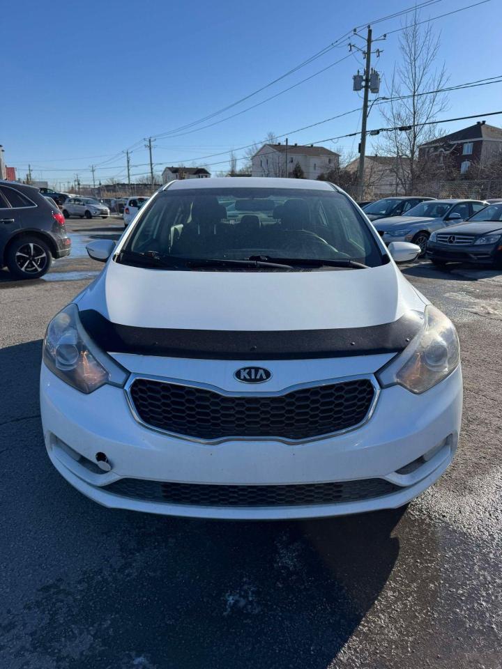 2014 Kia Forte  - Photo #2