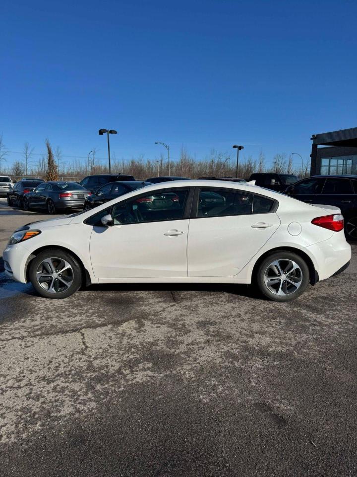 2014 Kia Forte  - Photo #4