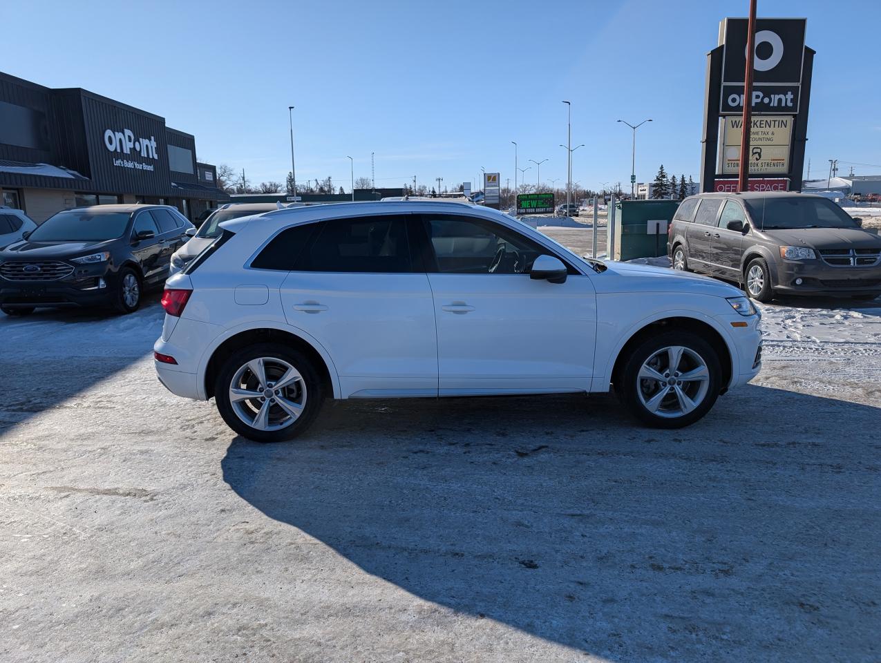 2019 Audi Q5 Progressive | No Accidents | CarPlay| Htd Steering - Photo #3