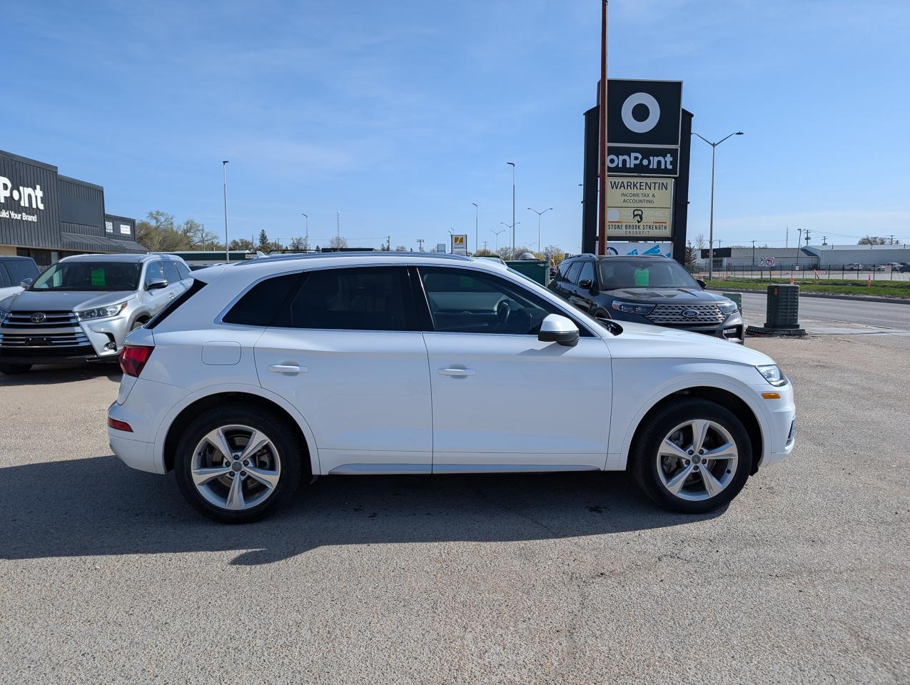 2019 Audi Q5 Progressive | No Accidents | CarPlay| Htd Steering - Photo #3