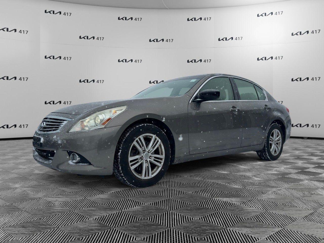 Used 2012 Infiniti G37 Sedan x AWD for sale in Gloucester, ON