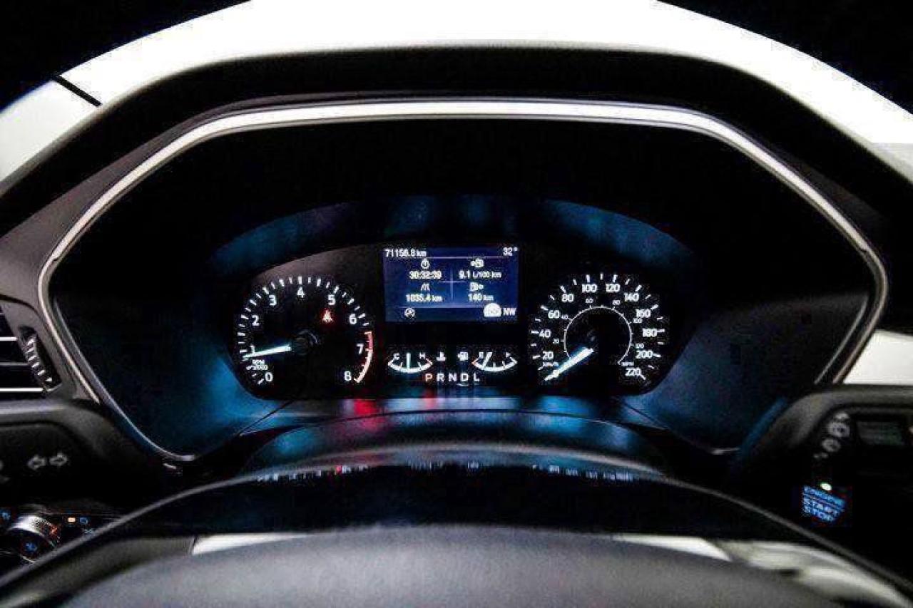 2021 Ford Escape SEL 4WD Photo5