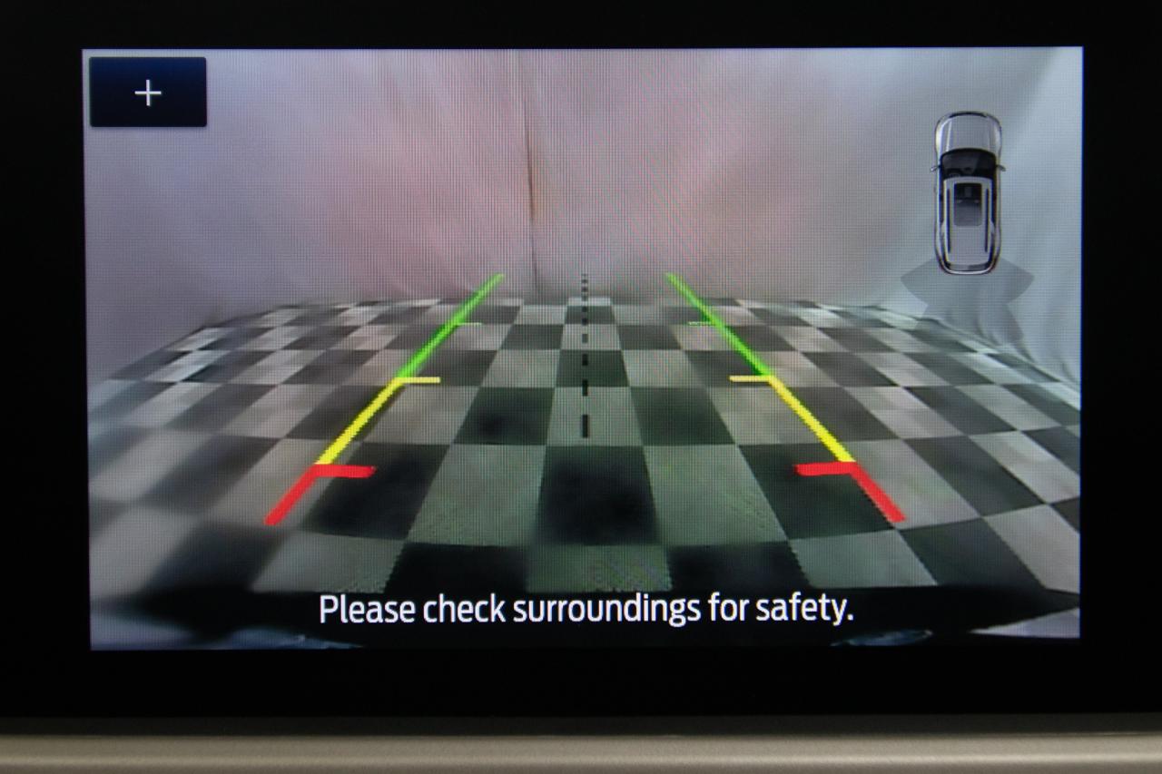 2021 Ford Escape SEL 4WD Photo5