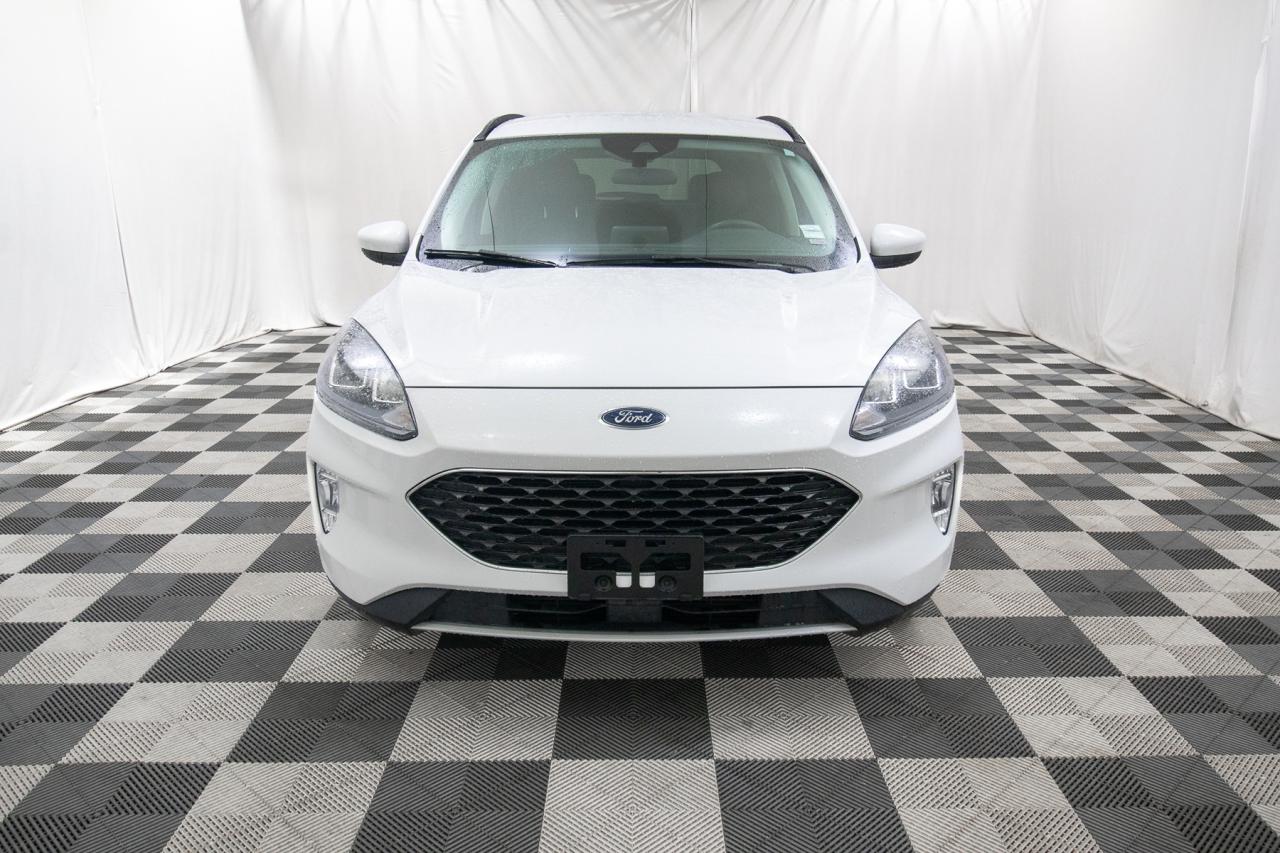 2021 Ford Escape SEL 4WD Photo