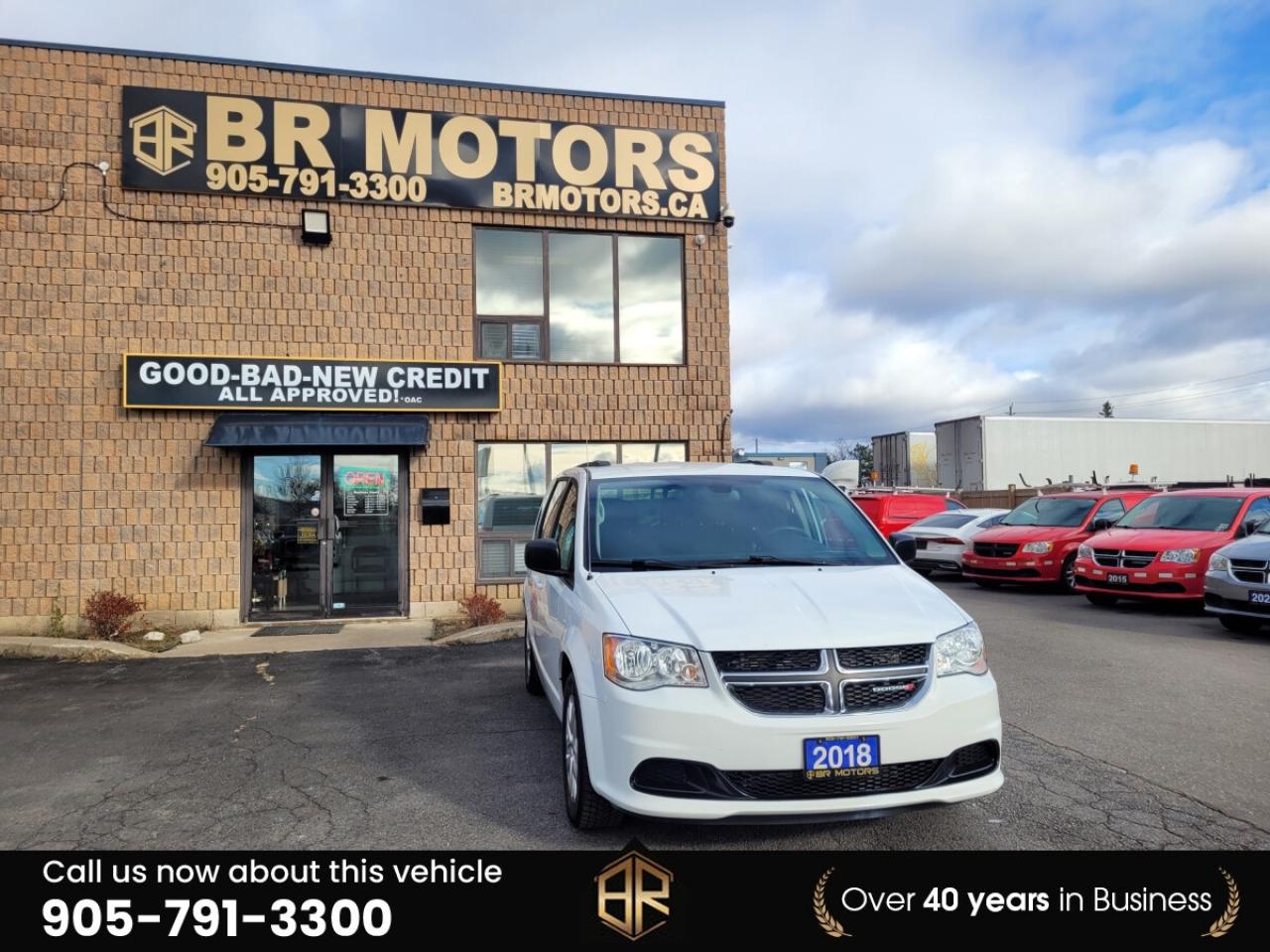 2018 Dodge Grand Caravan SXT Stow & Go Photo2