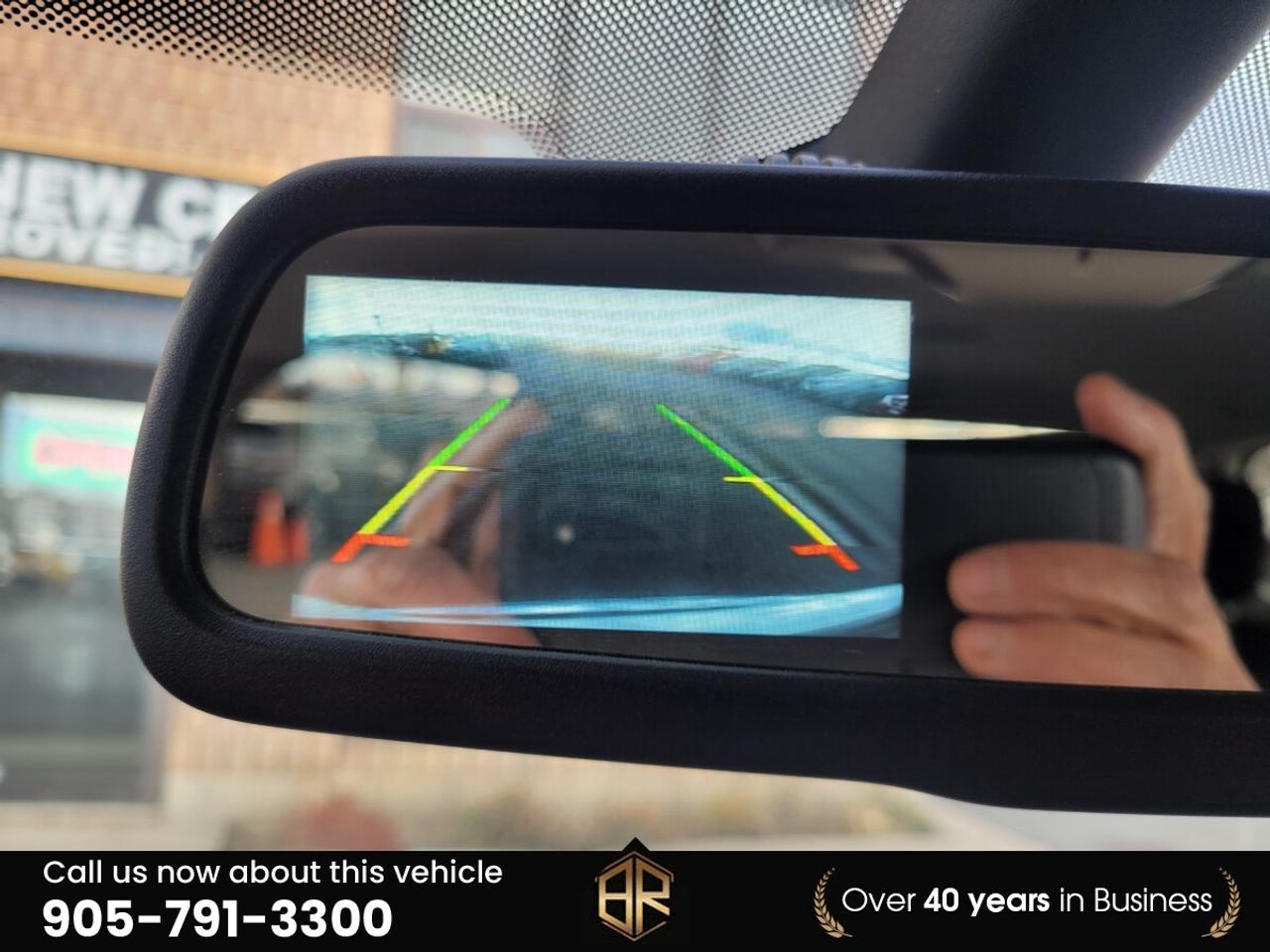 2018 Dodge Grand Caravan SXT Stow & Go Photo