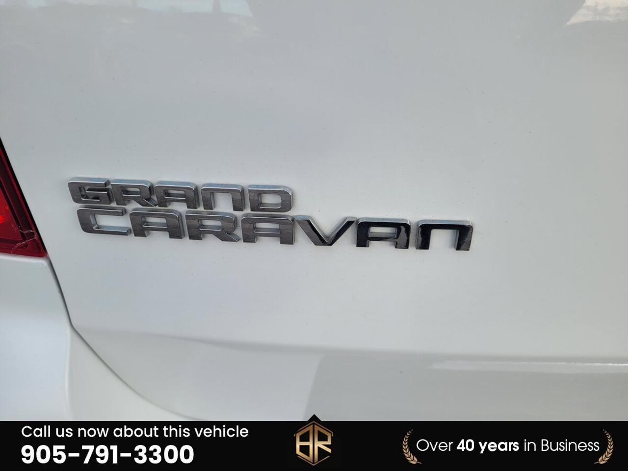 2018 Dodge Grand Caravan SXT Stow & Go Photo