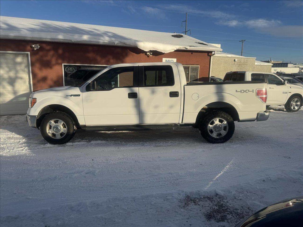 Used 2012 Ford F-150 XLT SUPER CREW ONLY for sale in Saskatoon, SK