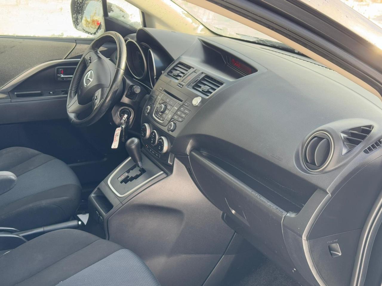 2015 Mazda MAZDA5 CLEAN CARFAX | ONE OWNER | BLUETOOTH | ALLOYS Photo5