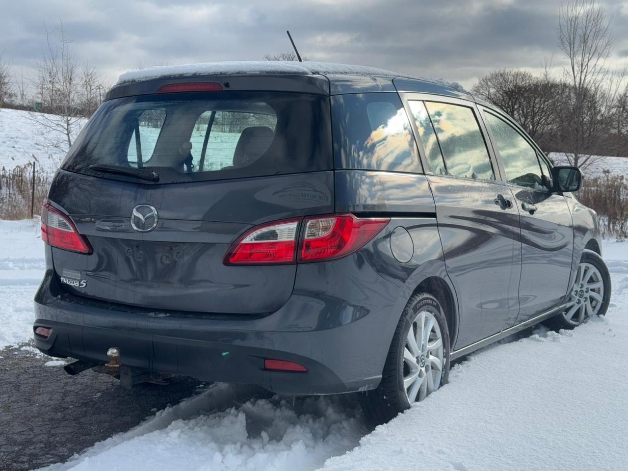 2015 Mazda MAZDA5 CLEAN CARFAX | ONE OWNER | BLUETOOTH | ALLOYS Photo4