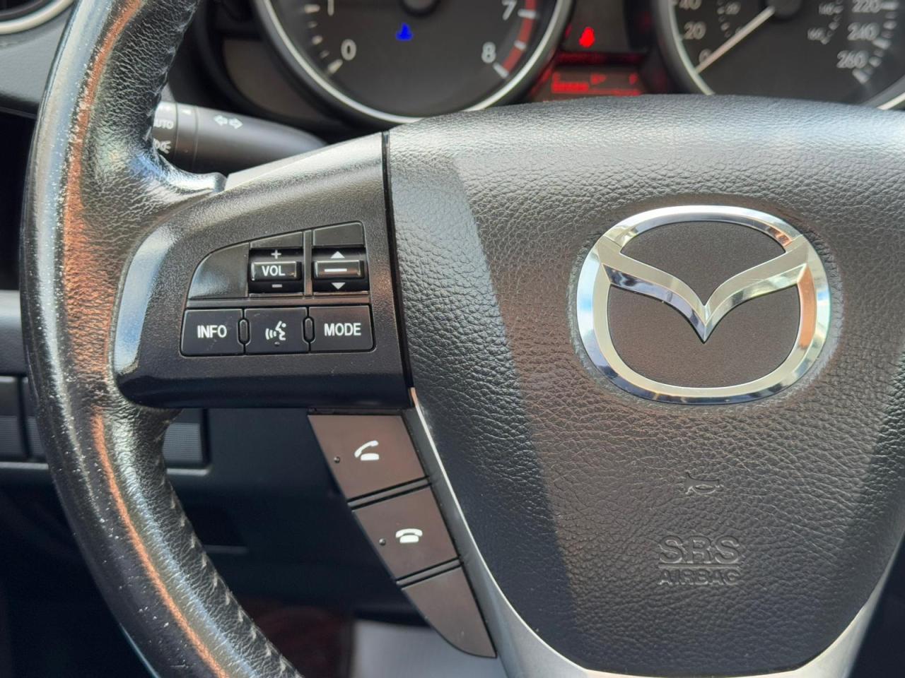 2015 Mazda MAZDA5 CLEAN CARFAX | ONE OWNER | BLUETOOTH | ALLOYS Photo11